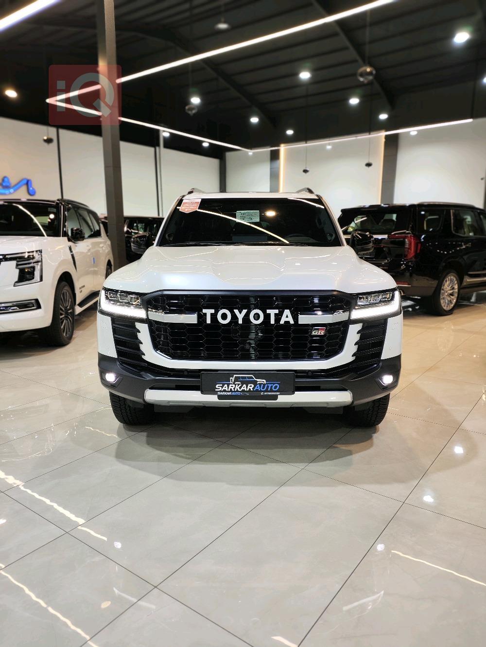 تويوتا لاندكروزر